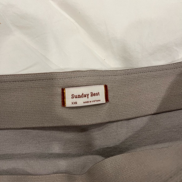 Beige aritzia bodycon mini skirt - Picture 3 of 3